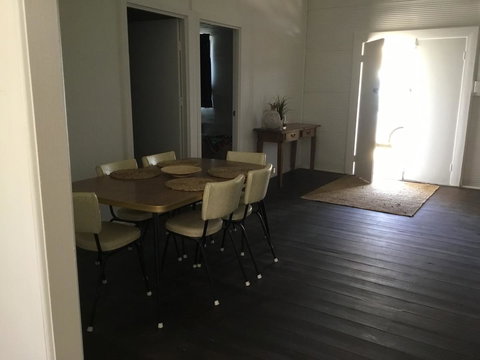 35 Trevena Road - Accommodation Redcliffe 12