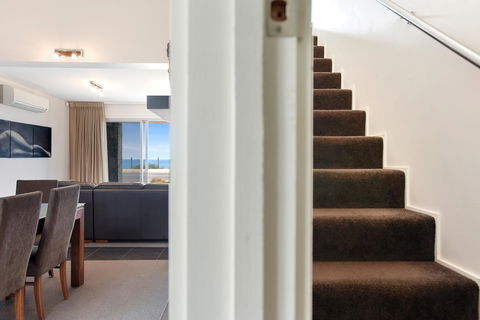 Esplanade Escape - Accommodation Redcliffe 19