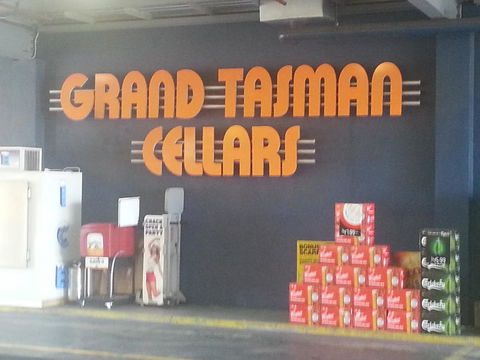 Grand Tasman Hotel - Accommodation Redcliffe 29
