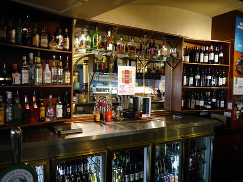 Grand Tasman Hotel - Accommodation Redcliffe 9