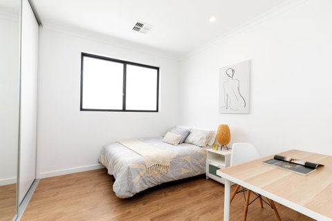 Brand New Affordable Luxury 3 Bedroom 3 Bathrooms House Close To Adelaide City, Chinatown, Beach, Adelaide Airport - Accommodation Redcliffe 8