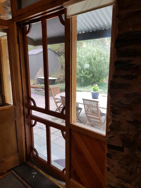 William Hunt's Retreat - Cypress Studio - Accommodation Redcliffe 12
