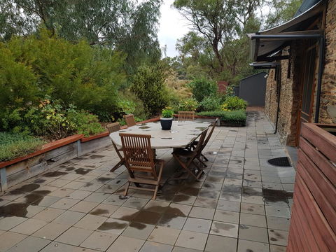 William Hunt's Retreat - Cypress Studio - Accommodation Redcliffe 6