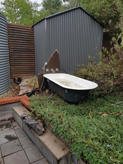 William Hunt's Retreat - Cypress Studio - Accommodation Redcliffe 5