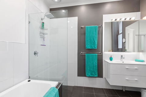 Cloisters Of Kalangadoo - Accommodation Redcliffe 10
