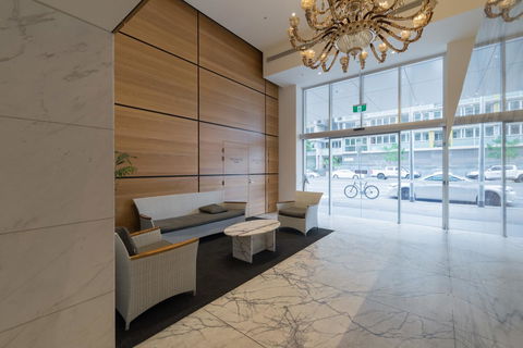 Ther-Rich 2Brm CBD Apartment - Accommodation Redcliffe 16