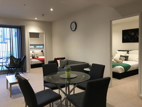 Ther-Rich 2Brm CBD Apartment - Accommodation Redcliffe 42