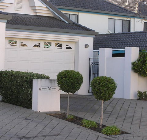 Mariners Cay Apartment - Accommodation Redcliffe 4