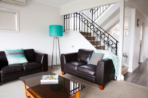 Mariners Cay Apartment - Accommodation Redcliffe 12