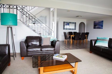 Mariners Cay Apartment - Accommodation Redcliffe 10