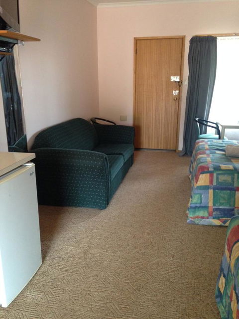Wudinna Gawler Ranges Motel And Caravan Park - Accommodation Redcliffe 7
