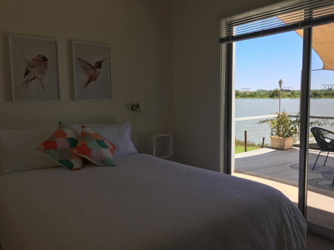 Washpool Retreat - Accommodation Redcliffe 9