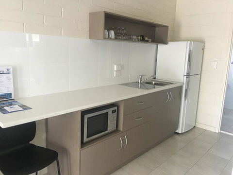 Victor Harbor City Inn - Accommodation Redcliffe 11