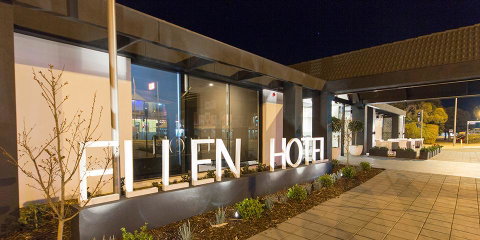 Ellen Hotel - Accommodation Redcliffe 13