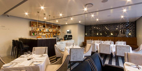 Ellen Hotel - Accommodation Redcliffe 1