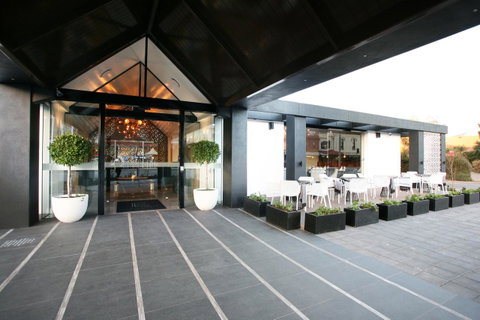 Ellen Hotel - Accommodation Redcliffe 22