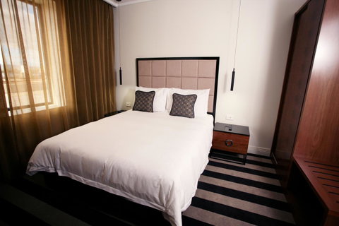 Ellen Hotel - Accommodation Redcliffe 26