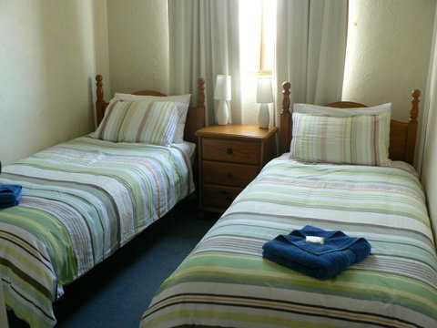South Esplanade Apartment - Accommodation Redcliffe 0
