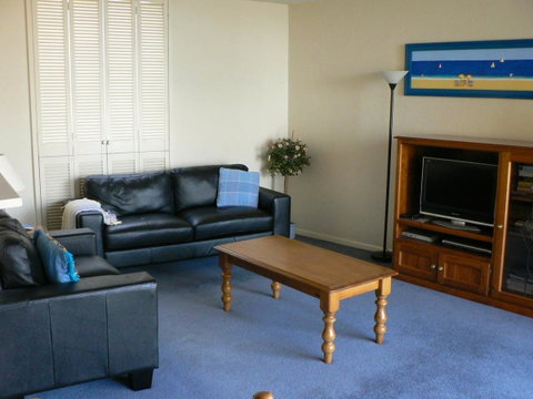 South Esplanade Apartment - Accommodation Redcliffe 3