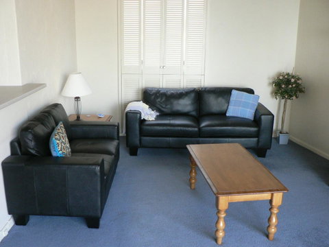 South Esplanade Apartment - Accommodation Redcliffe 4