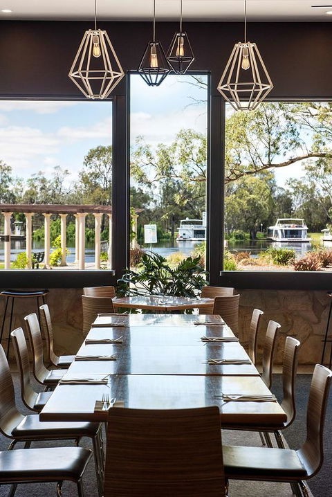 Berri Hotel - Accommodation Redcliffe 0