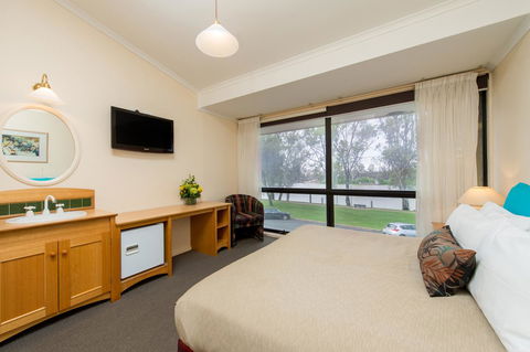 Berri Hotel - Accommodation Redcliffe 37