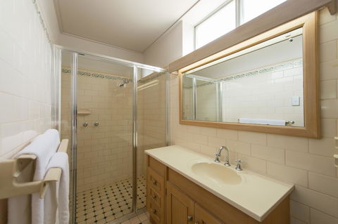 Berri Hotel - Accommodation Redcliffe 39