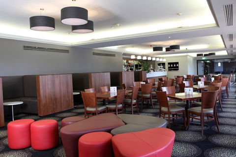 Berri Hotel - Accommodation Redcliffe 16