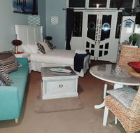 The Palace Retreat - Accommodation Redcliffe