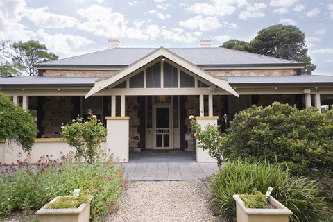 Yankalilla Bay Homestead - Accommodation Redcliffe 1