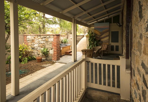 Yankalilla Bay Homestead - Accommodation Redcliffe 5