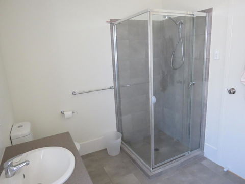 38 Wright Tce Encounter Bay - Accommodation Redcliffe 15