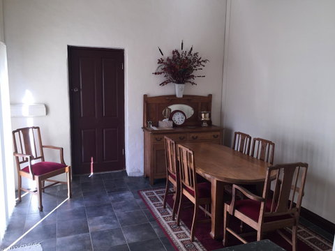 Clare Valley Cabins - Accommodation Redcliffe 27