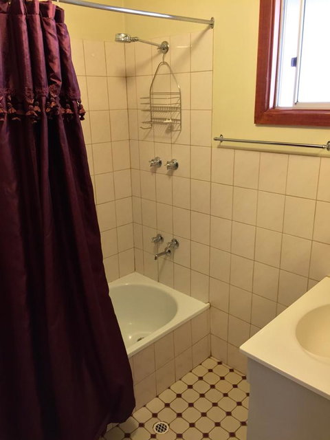 Clare Valley Cabins - Accommodation Redcliffe 42