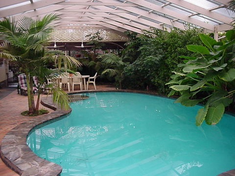 Langmeil Cottages - Accommodation Redcliffe 13