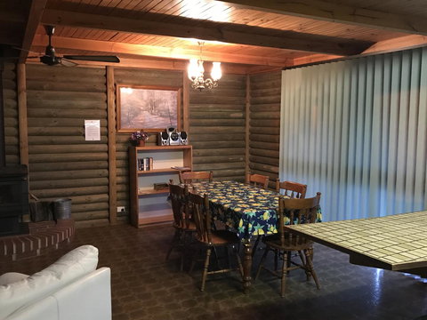 Shangri La Moonta Bay - Accommodation Redcliffe 16