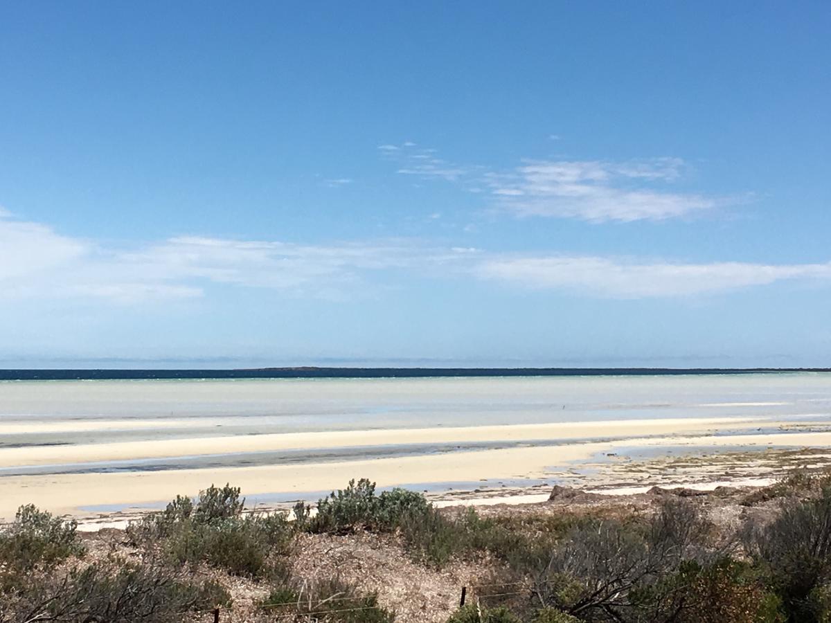 Warburto SA Accommodation Redcliffe