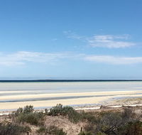 Shangri La Moonta Bay - Accommodation Redcliffe