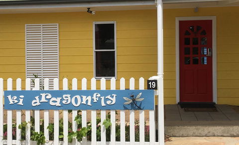 KI Dragonfly Guesthouse - Accommodation Redcliffe 4