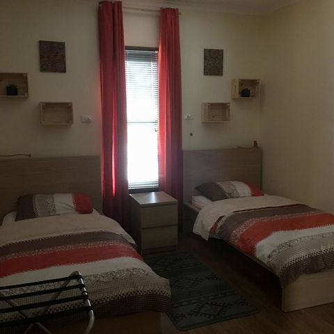 KI Dragonfly Guesthouse - Accommodation Redcliffe 17