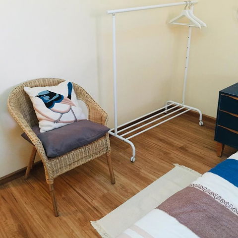 KI Dragonfly Guesthouse - Accommodation Redcliffe 19