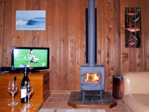 Edge Of Innes - Accommodation Redcliffe 7