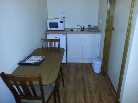 Sonbern Lodge Motel - Accommodation Redcliffe 27