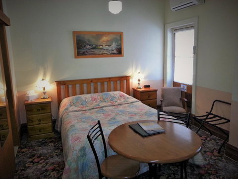 Sonbern Lodge Motel - Accommodation Redcliffe 14