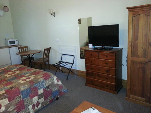 Sonbern Lodge Motel - Accommodation Redcliffe 36