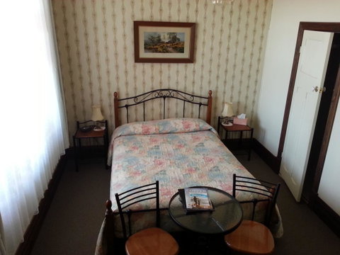 Sonbern Lodge Motel - Accommodation Redcliffe 3