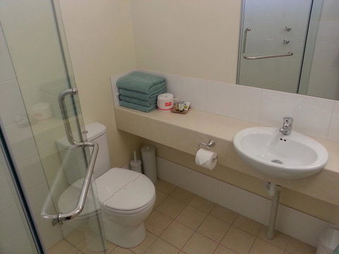 Sonbern Lodge Motel - Accommodation Redcliffe 24