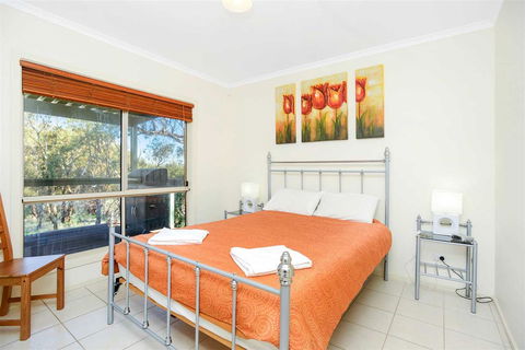 Cabernet Cottage - Accommodation Redcliffe 3