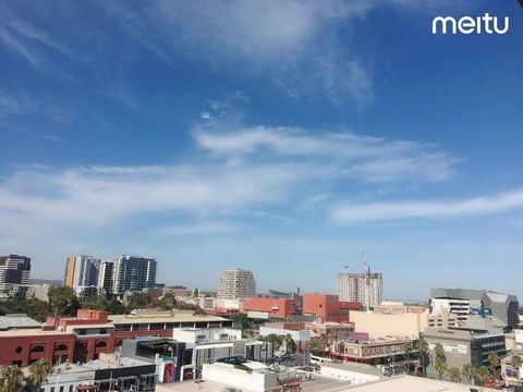 Oaks Horizon+city View+free Parking - Accommodation Redcliffe 11