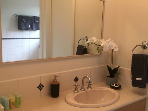 Apartment 229 Mount Gambier - Accommodation Redcliffe 3